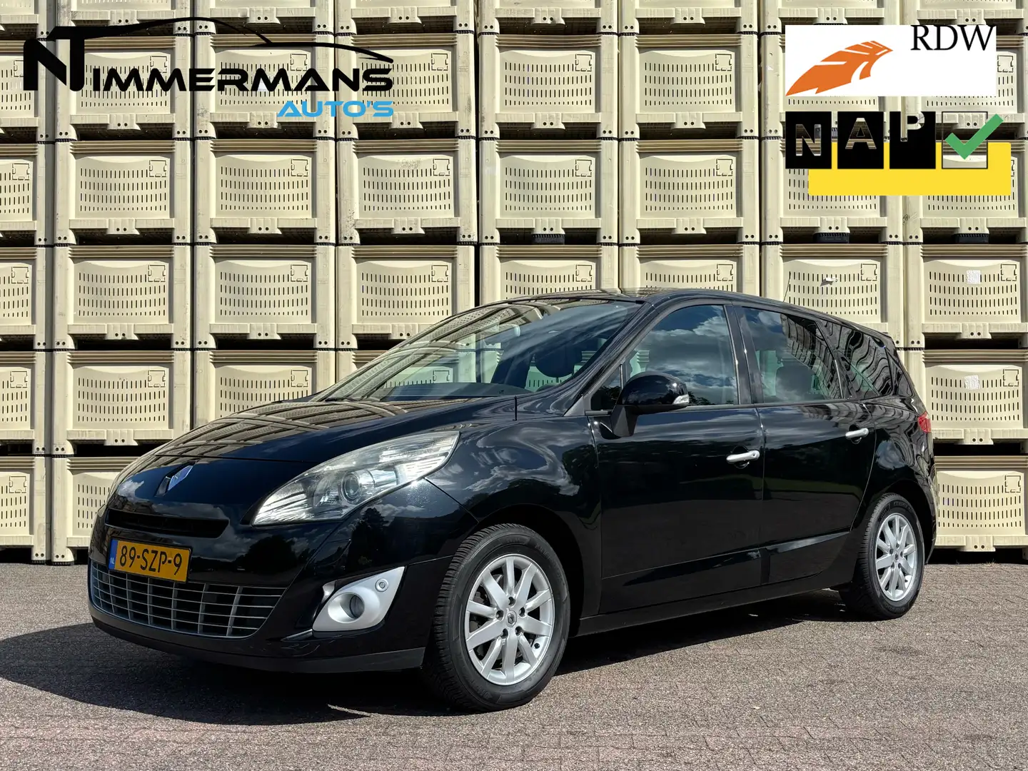 Renault Scenic 2.0 Privilege / 7-zit / pano / trekhaak / stoelver Zwart - 1
