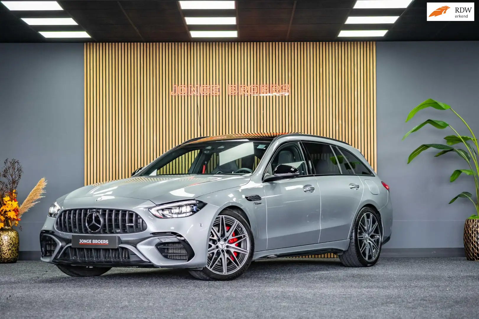 Mercedes-Benz C 63 AMG Estate S E Performance |Pano|Schaalstoelen|Hud Grijs - 1