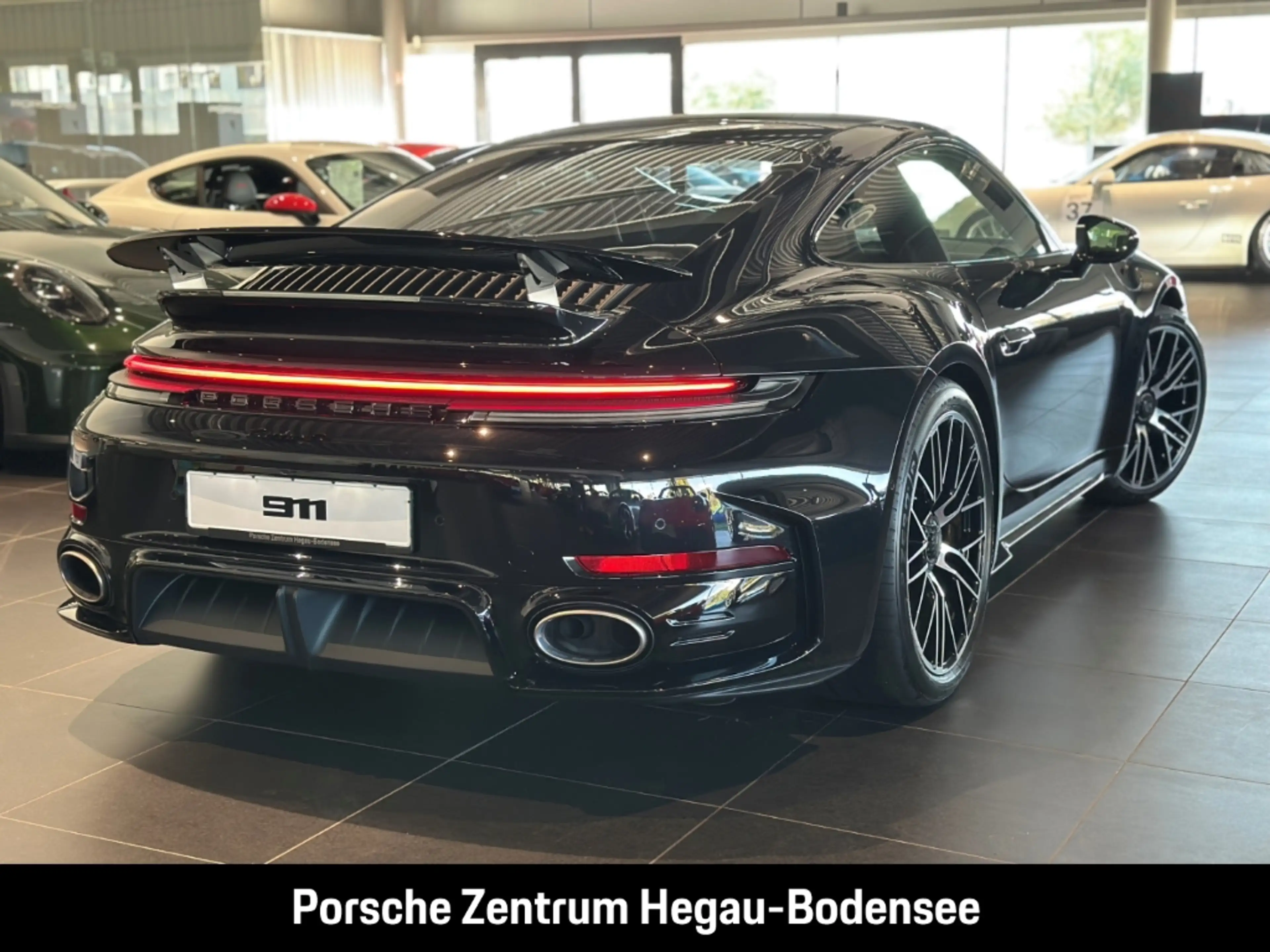 Porsche 992 -2 (911) Turbo S — photo 3