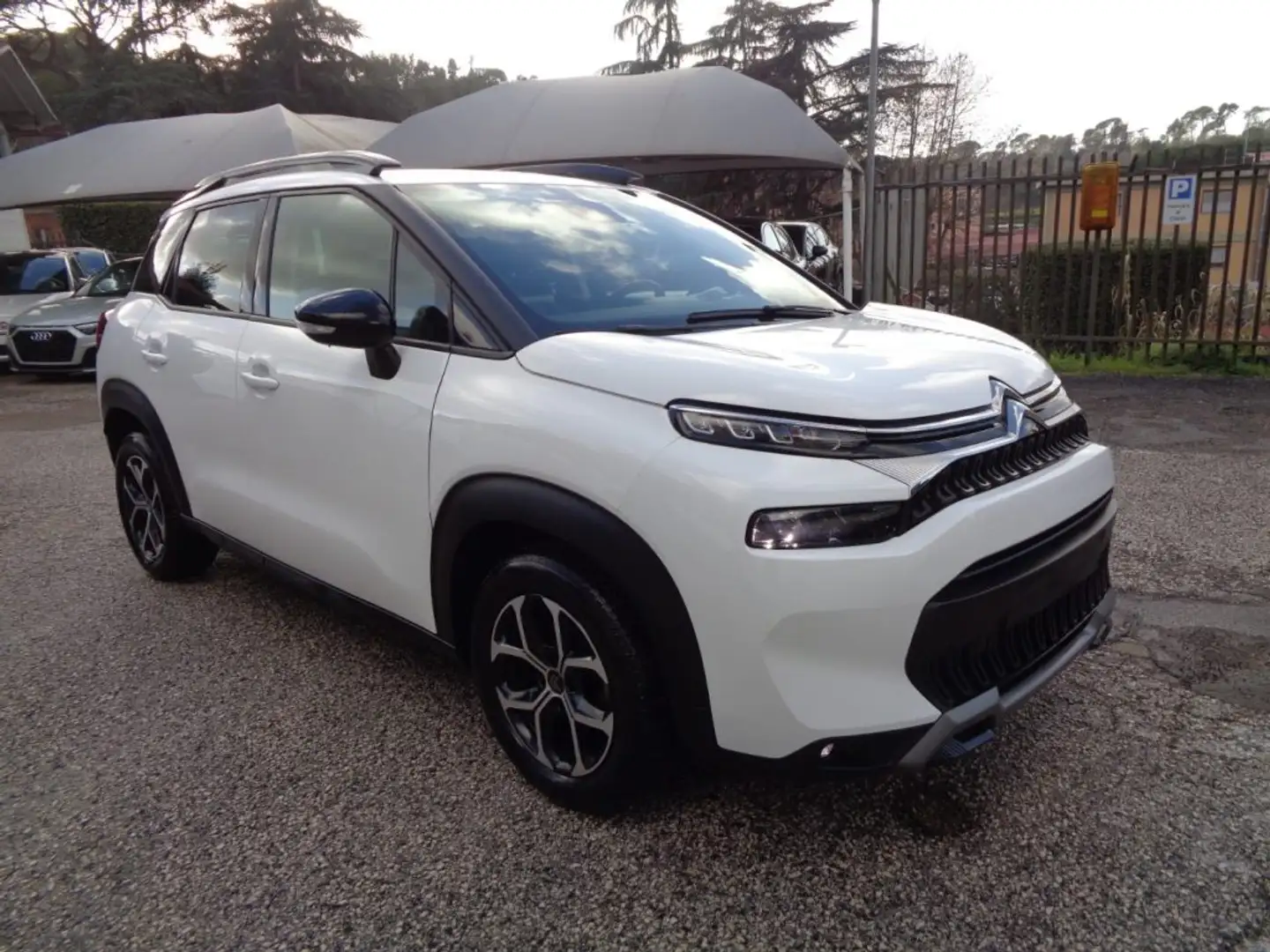 Citroen C3 Aircross 1500 BLUEHDI SHINE 110 CV NAVI CARPLAY LED"16 Bianco - 1