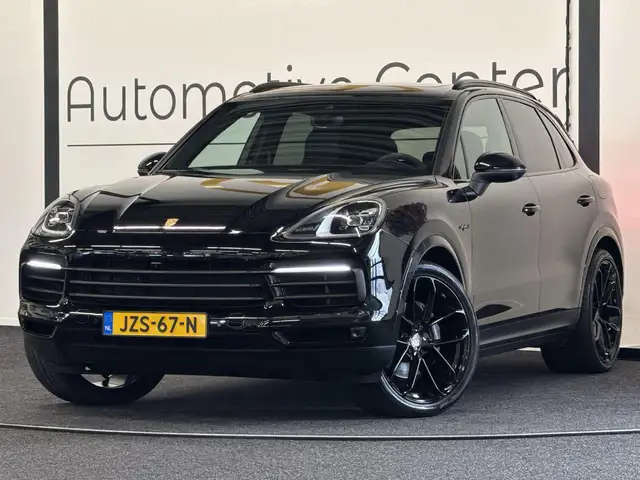 Porsche Cayenne 3.0 E-Hybrid Platinum Edition | 22 INCH | MASSAGE
