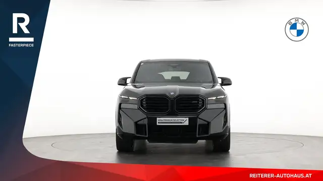BMW XM view 2