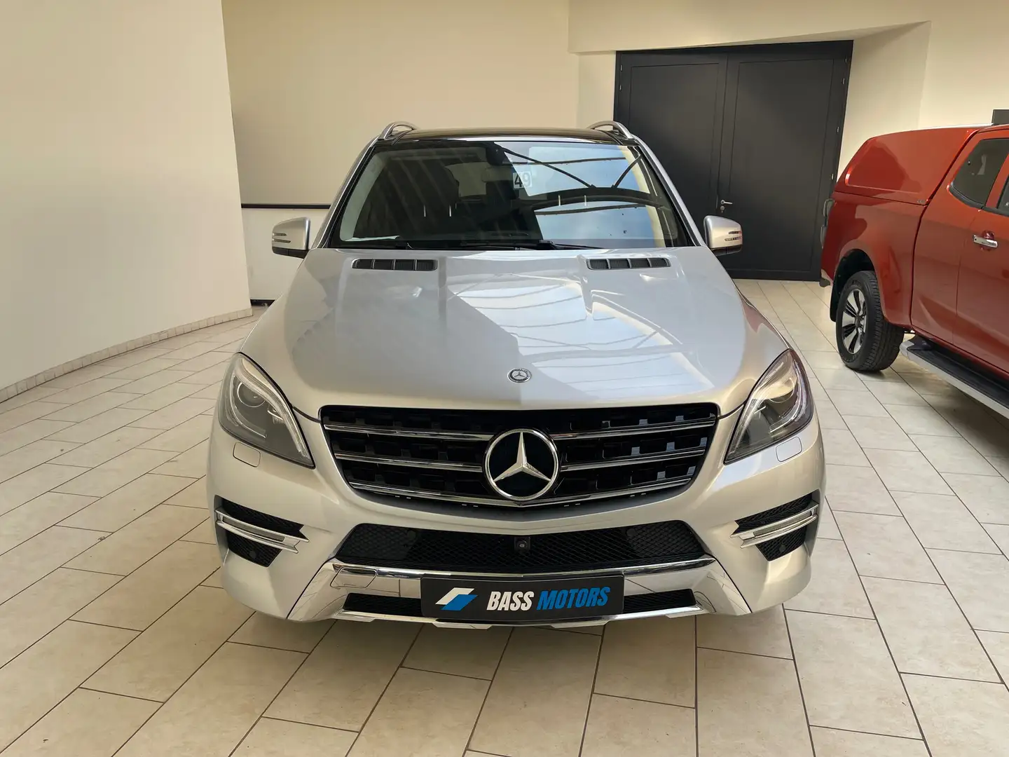 Mercedes-Benz ML 250 BlueTEC Gris - 2