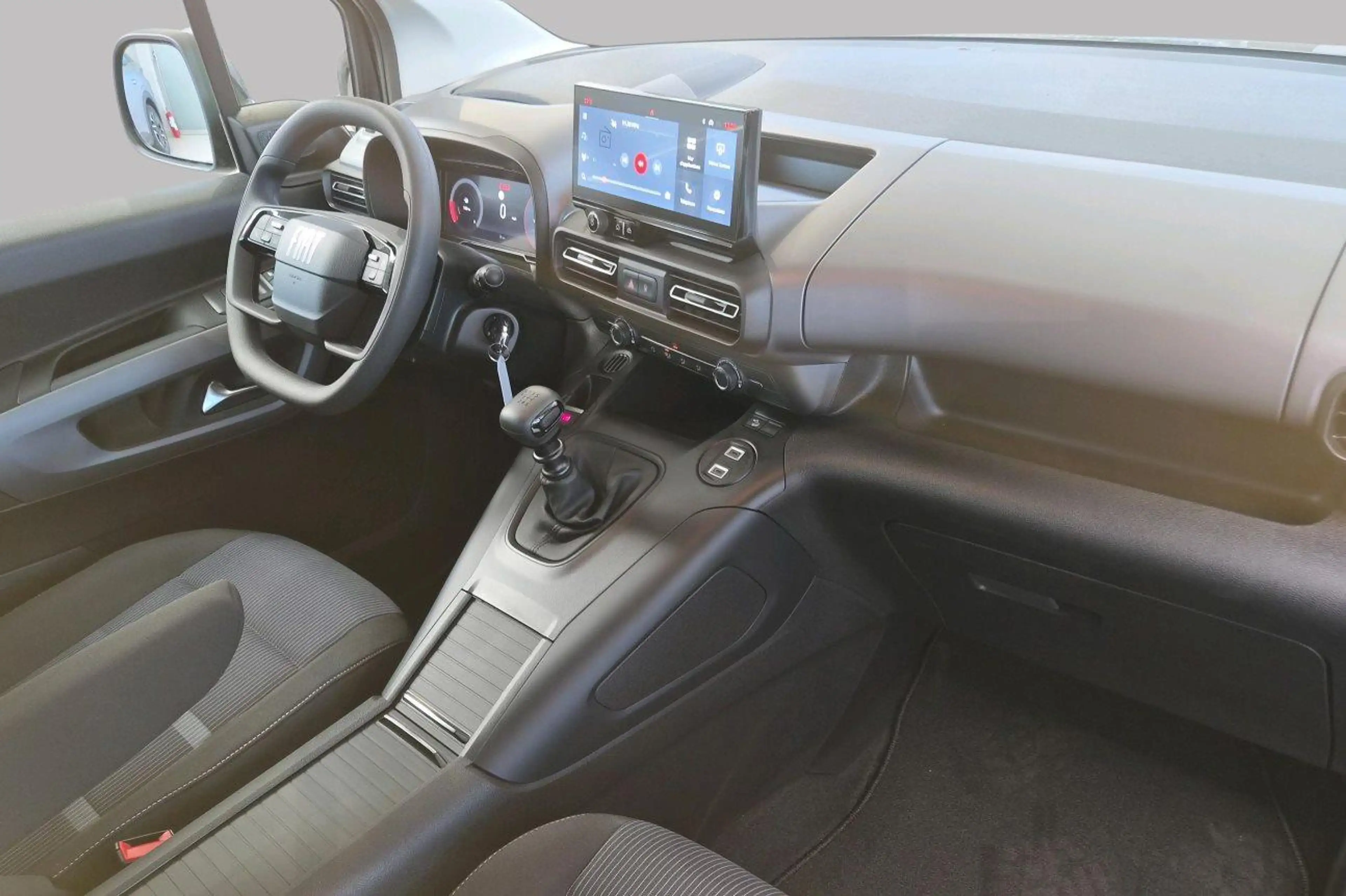 Fiat Qubo SMALL — photo 2