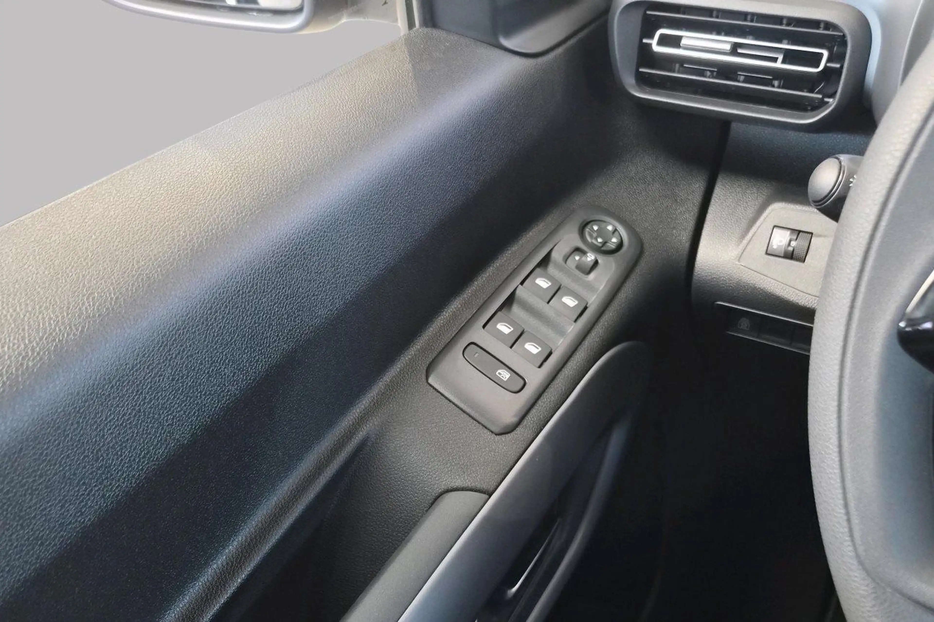Fiat Qubo SMALL — photo 15