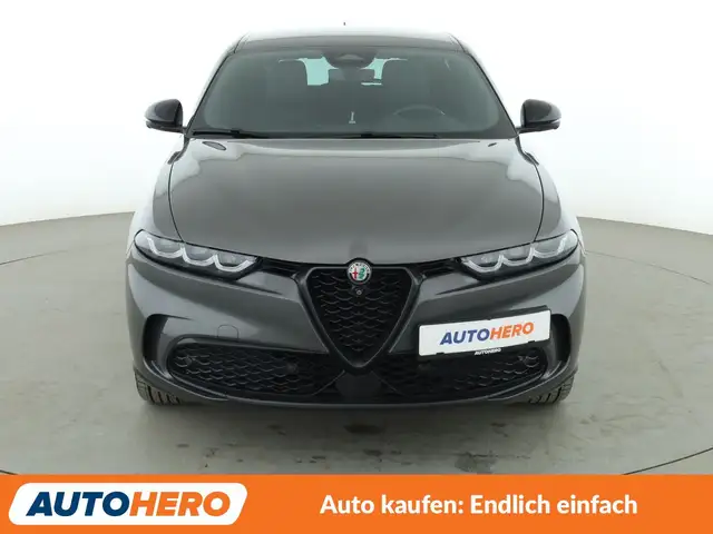 Alfa Romeo Tonale view 9