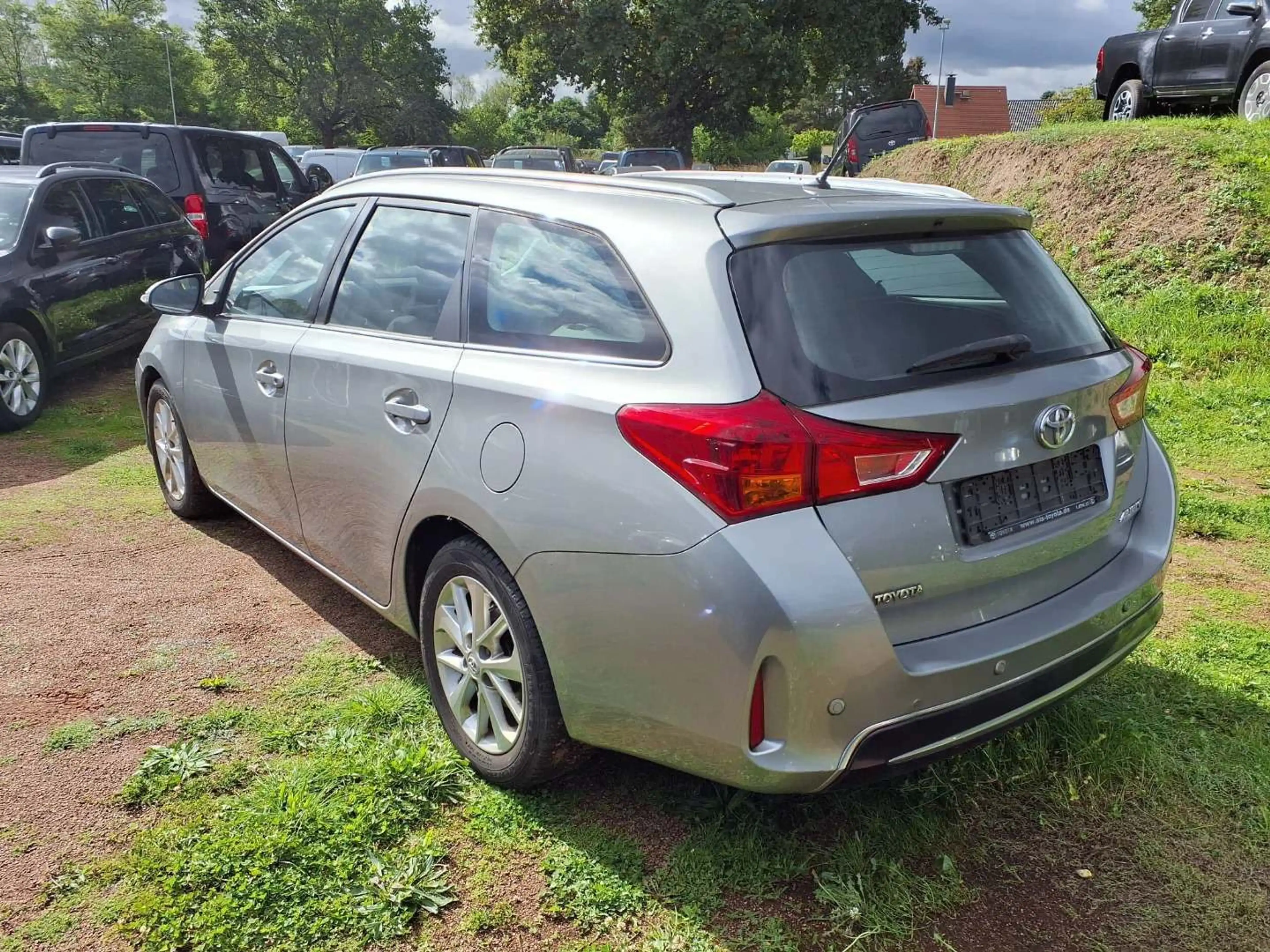 Toyota Auris Touring Sports Life+/KAMERA/SHZ/PDC/TEMP — photo 8