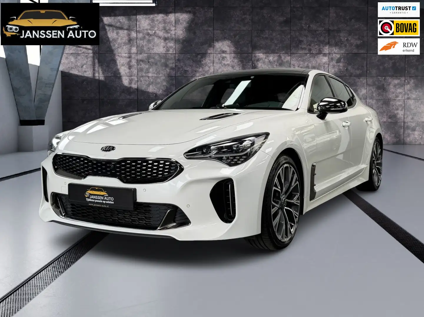 Kia Stinger 2.0 T-GDI GT-Line | Pano | H&K | Adaptive | Leder Blanco - 1