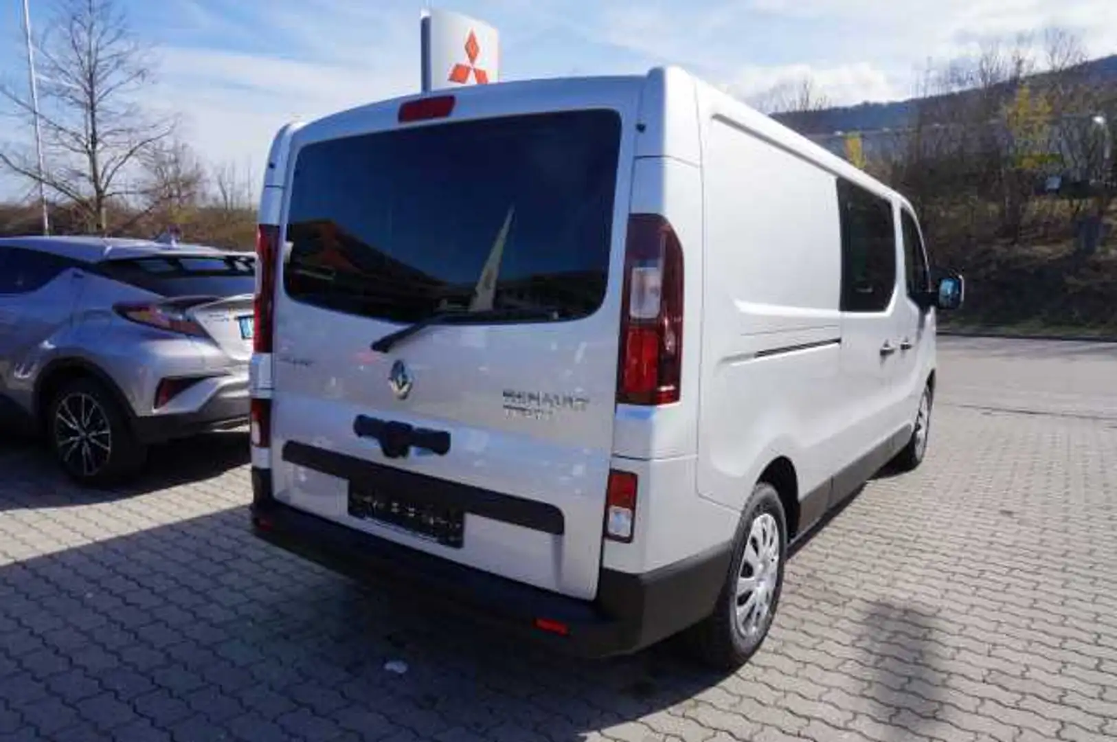 Renault Trafic Trafic L2H1 DoKa Business Silber - 2