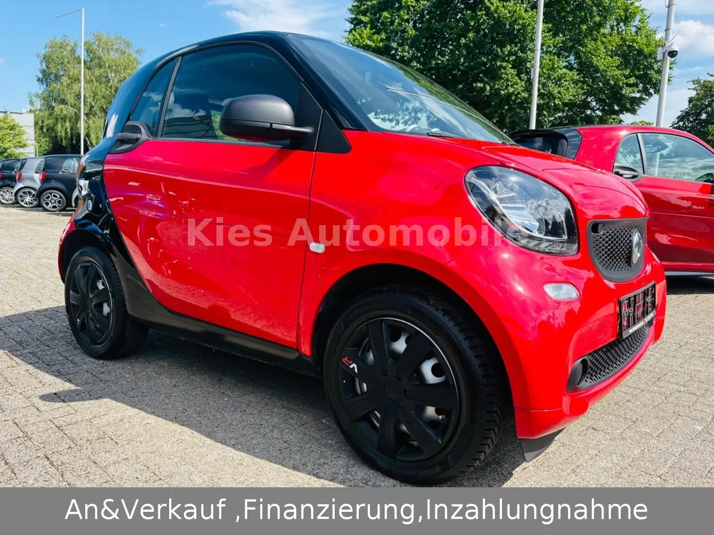 smart forTwo Coupe AUTOM/KLIMA/ALLWETTE/2.HAND/TÜV NEU Black - 2