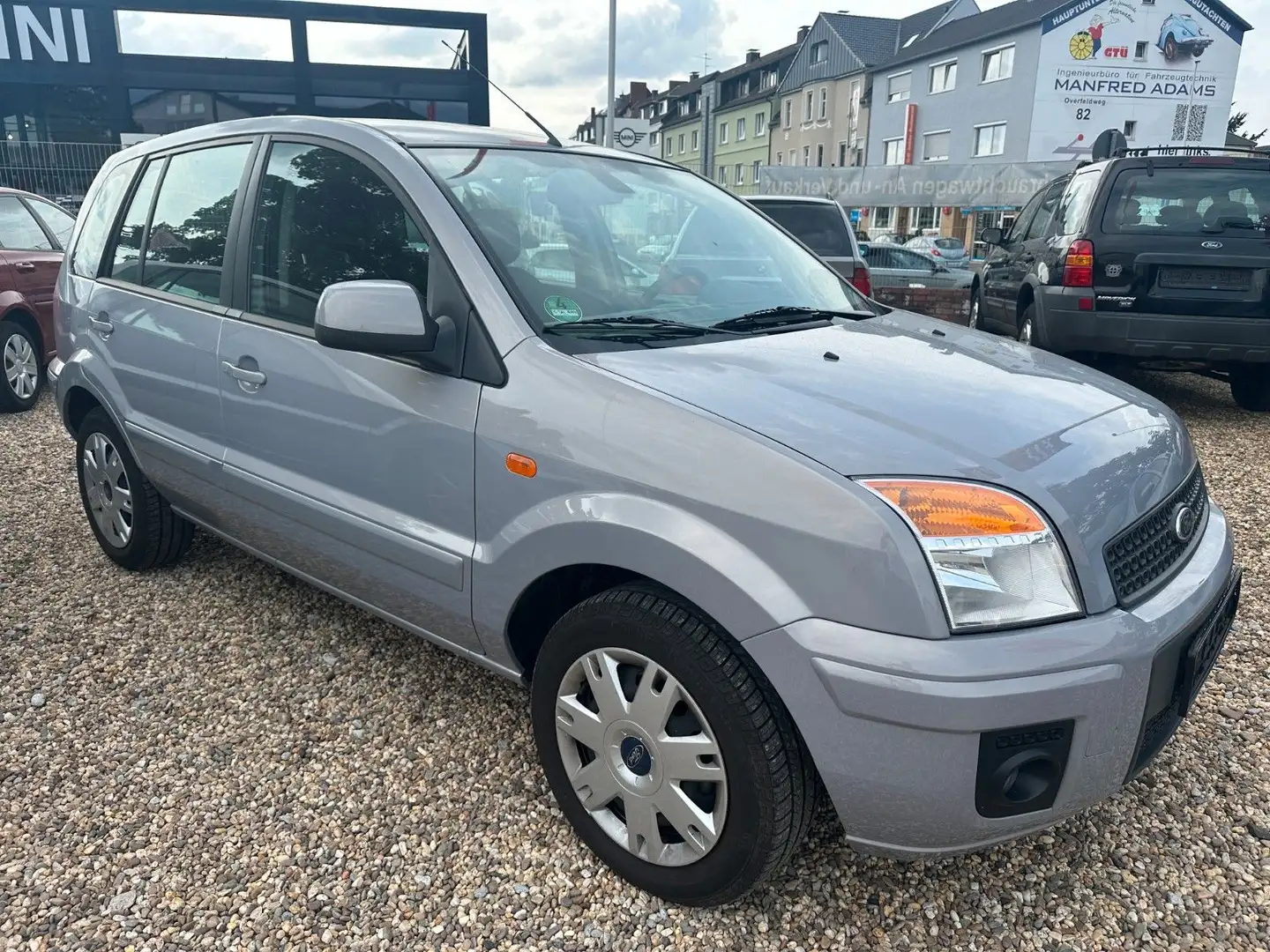 Ford Fusion 1,4 Trend  Orginal 12.500 KM Sitzheizung Plateado - 2
