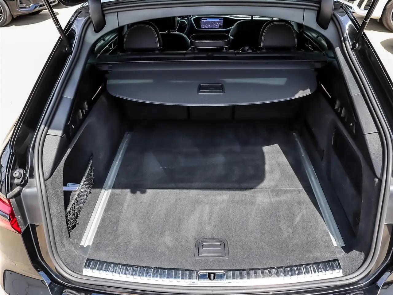 Audi A6 allroad снимка Audi A6 allroad