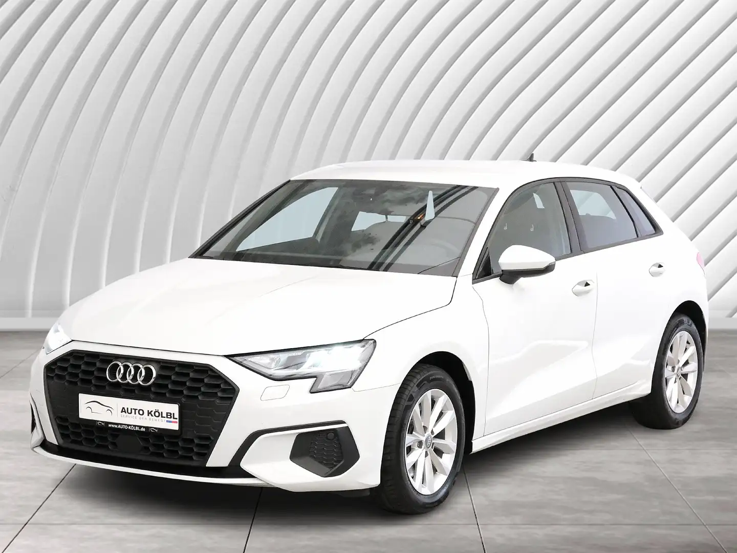 Audi A3 Sportback 30 TFSI basis LED Sound Syst. DAB Wit - 1
