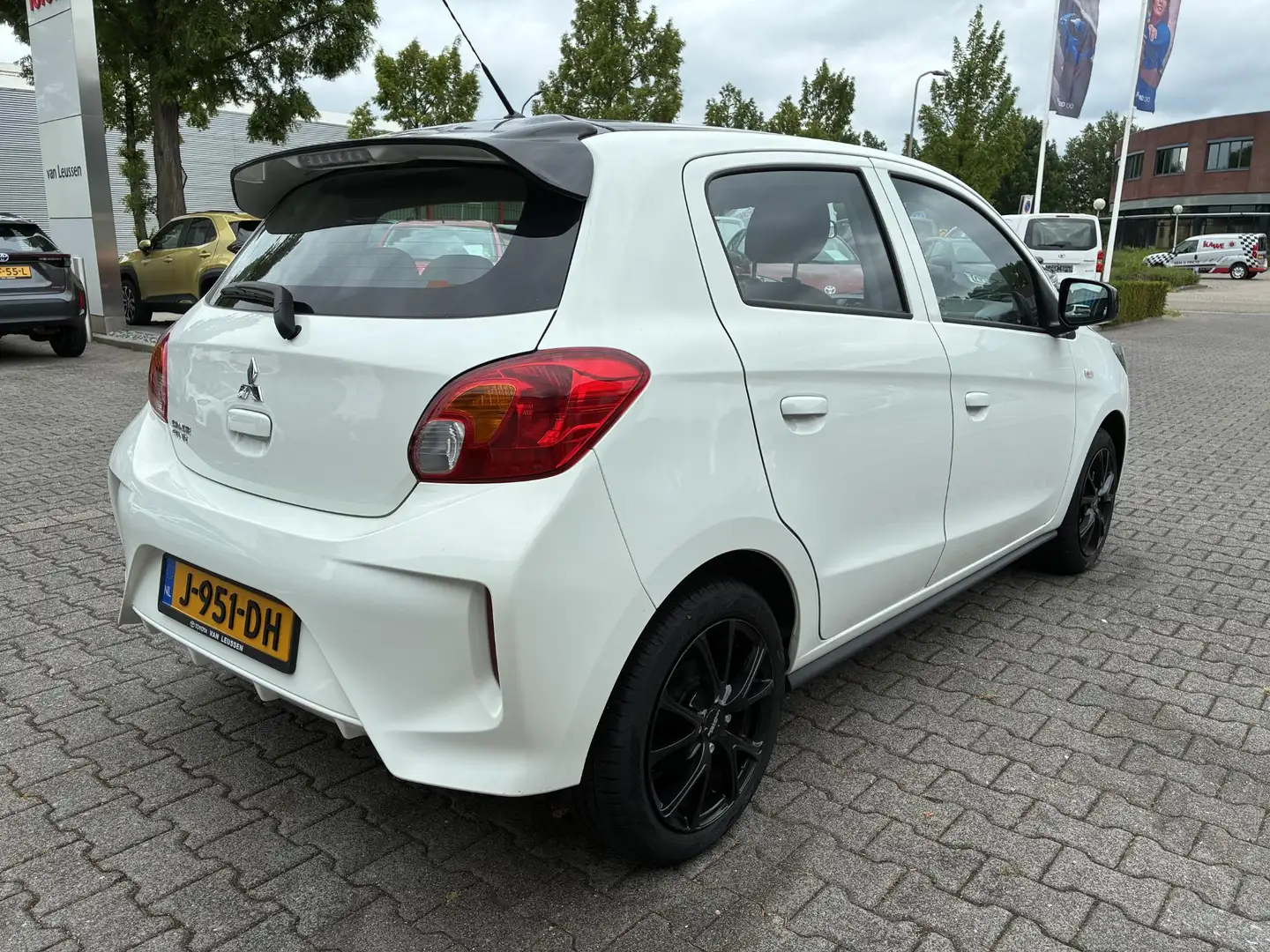 Mitsubishi Space Star 1.0 COOL+ AIRCO DAB+ RADIO/CD LM-VELGEN NL-AUTO Wit - 2