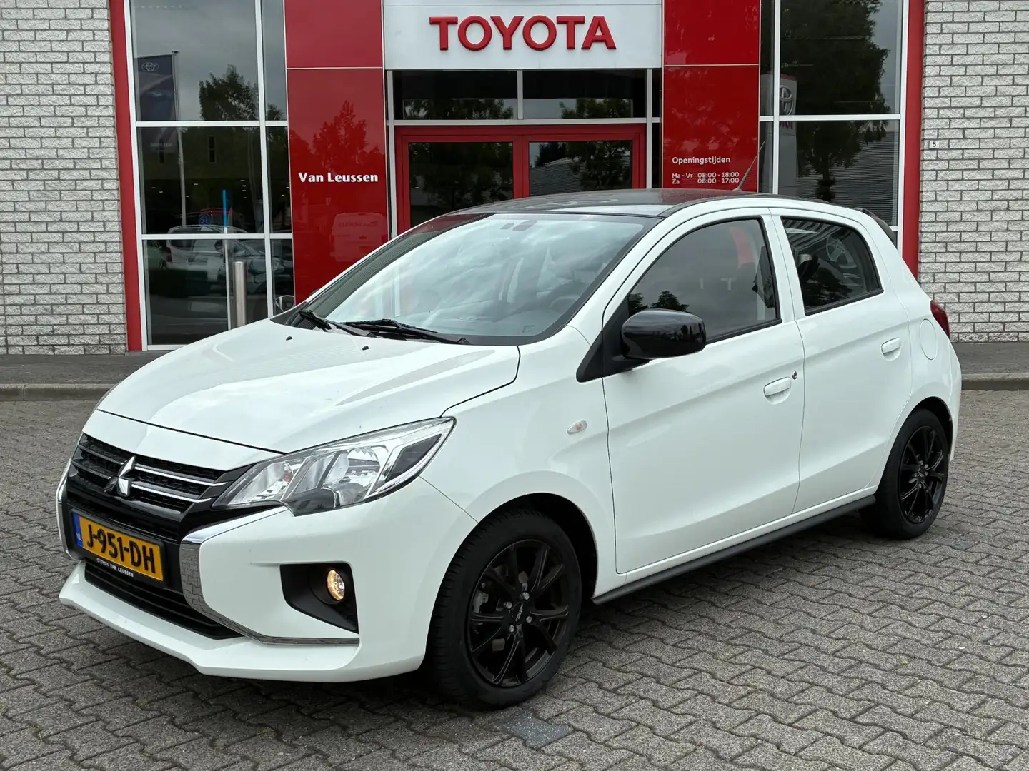 Mitsubishi Space Star 1.0 COOL+ AIRCO DAB+ RADIO/CD LM-VELGEN NL-AUTO Wit - 1