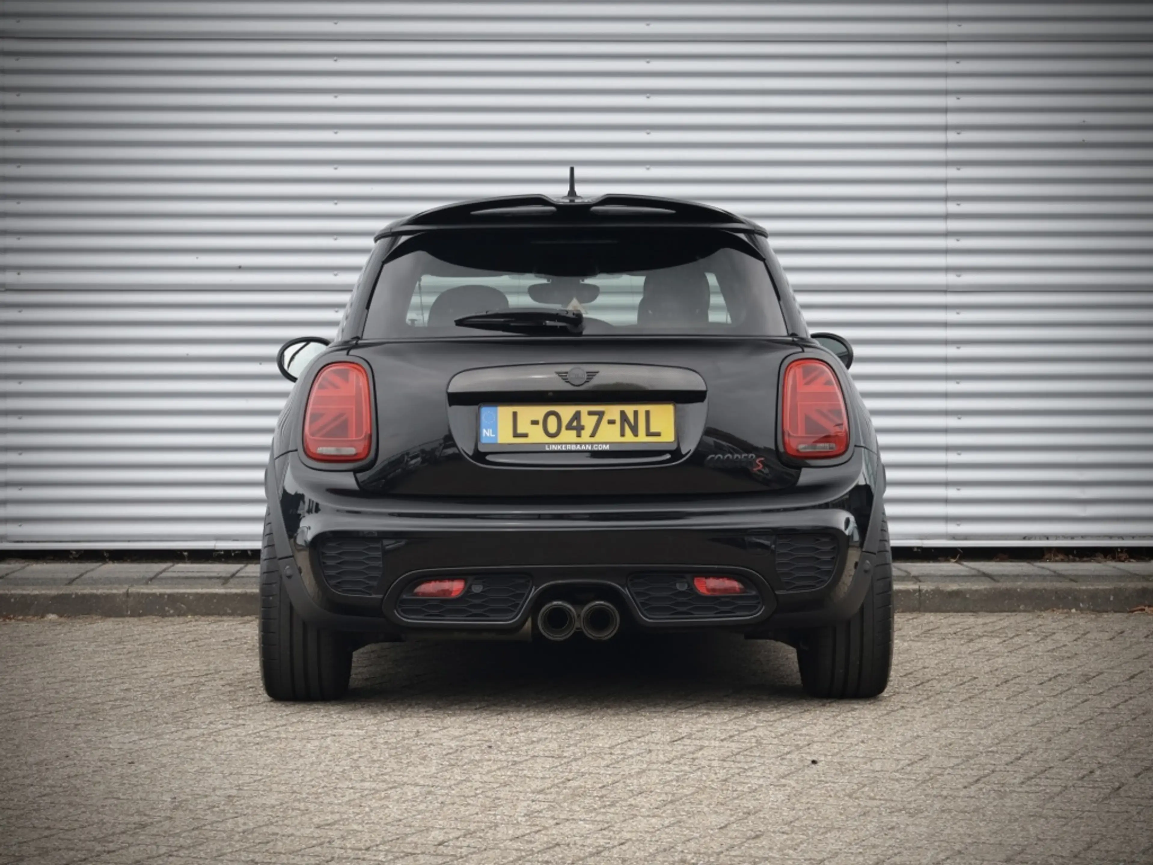 MINI Cooper S Hammersmith | Panodak | Leder | H&K | Carbon | NL — photo 12