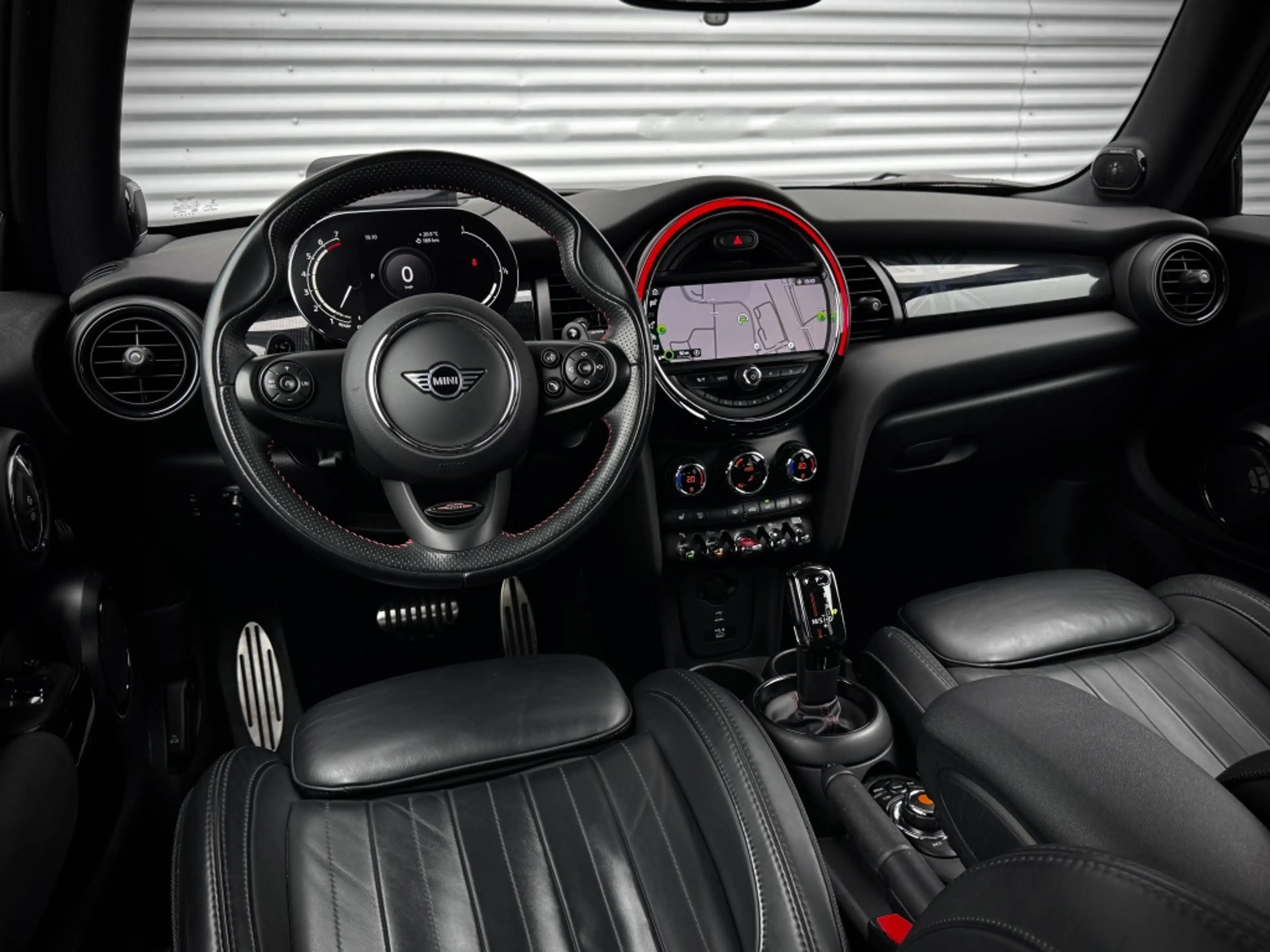 MINI Cooper S Hammersmith | Panodak | Leder | H&K | Carbon | NL — photo 4