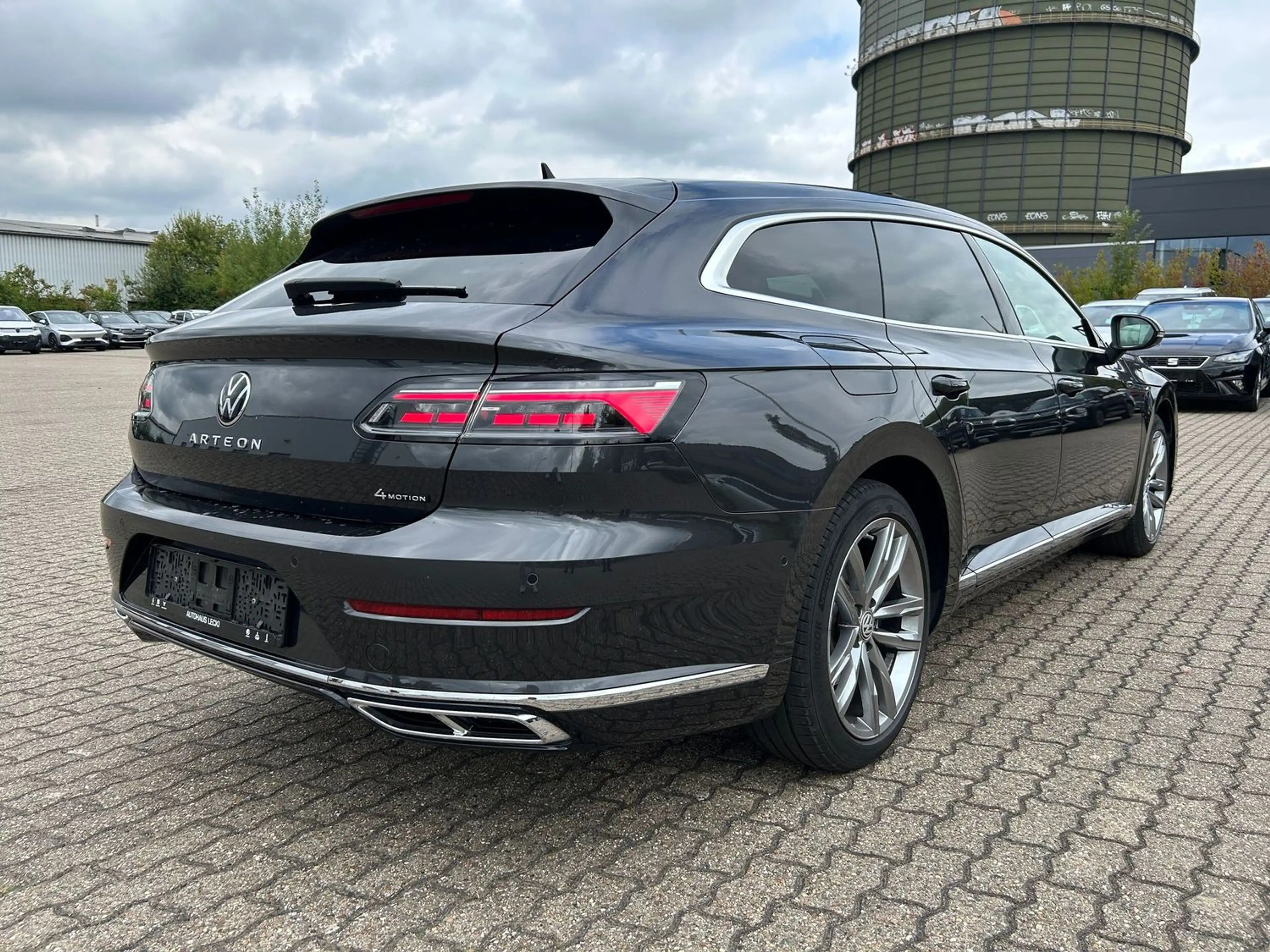 Volkswagen Arteon R-Line 4Motion 2.0TDI *360°*AHK*ACC*PANO*HEAD-UP* — photo 3