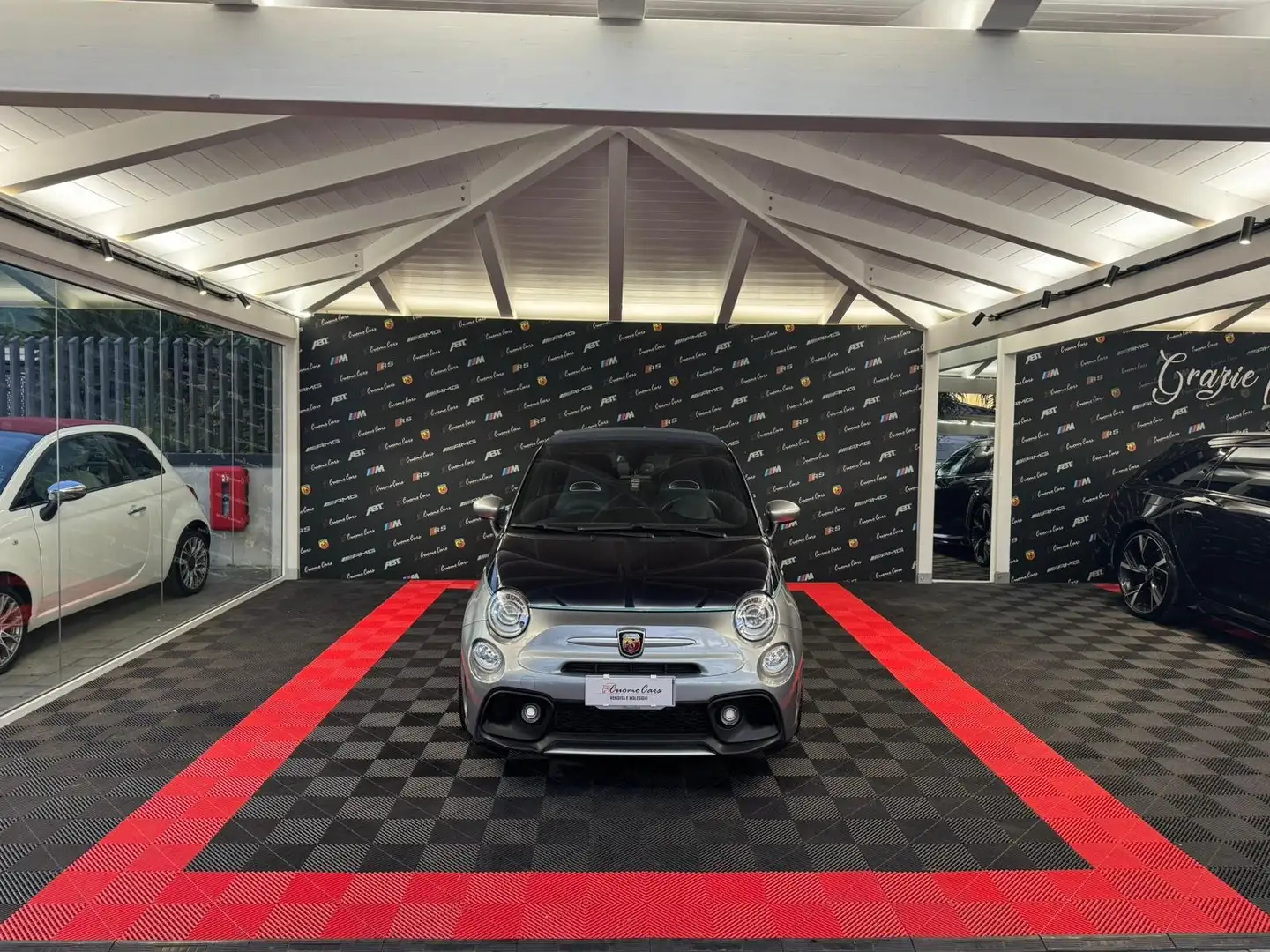 Abarth 695C 1.4 Turbo T-Jet Rivale *akrapovic*sed Срібний - 2