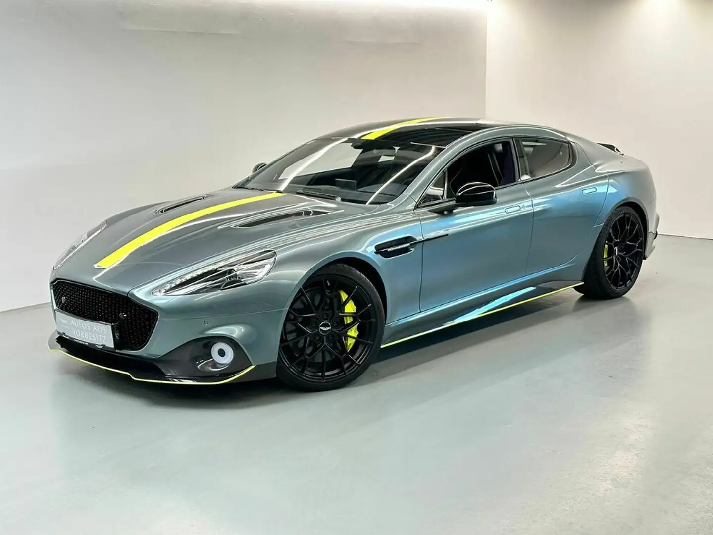 Aston Martin Rapide AMR - 1 of 210 Groen - 1