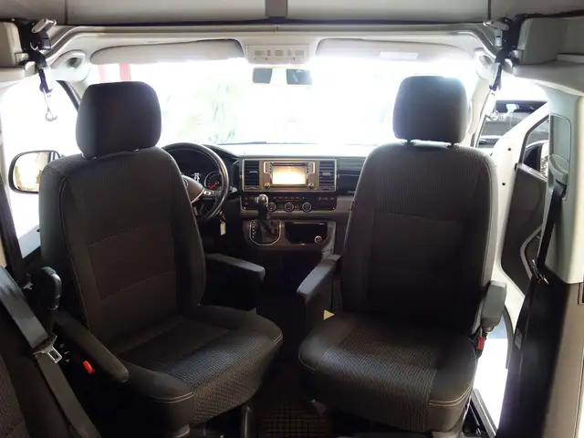 Volkswagen T6 California *Beach Edition* 4Motion TDI DSG *AHK *ACC *SPERRE Ansicht 24