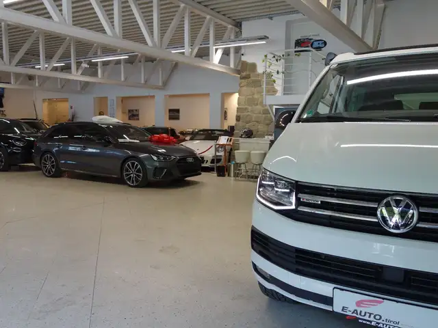 Volkswagen T6 California *Beach Edition* 4Motion TDI DSG *AHK *ACC *SPERRE Ansicht 2