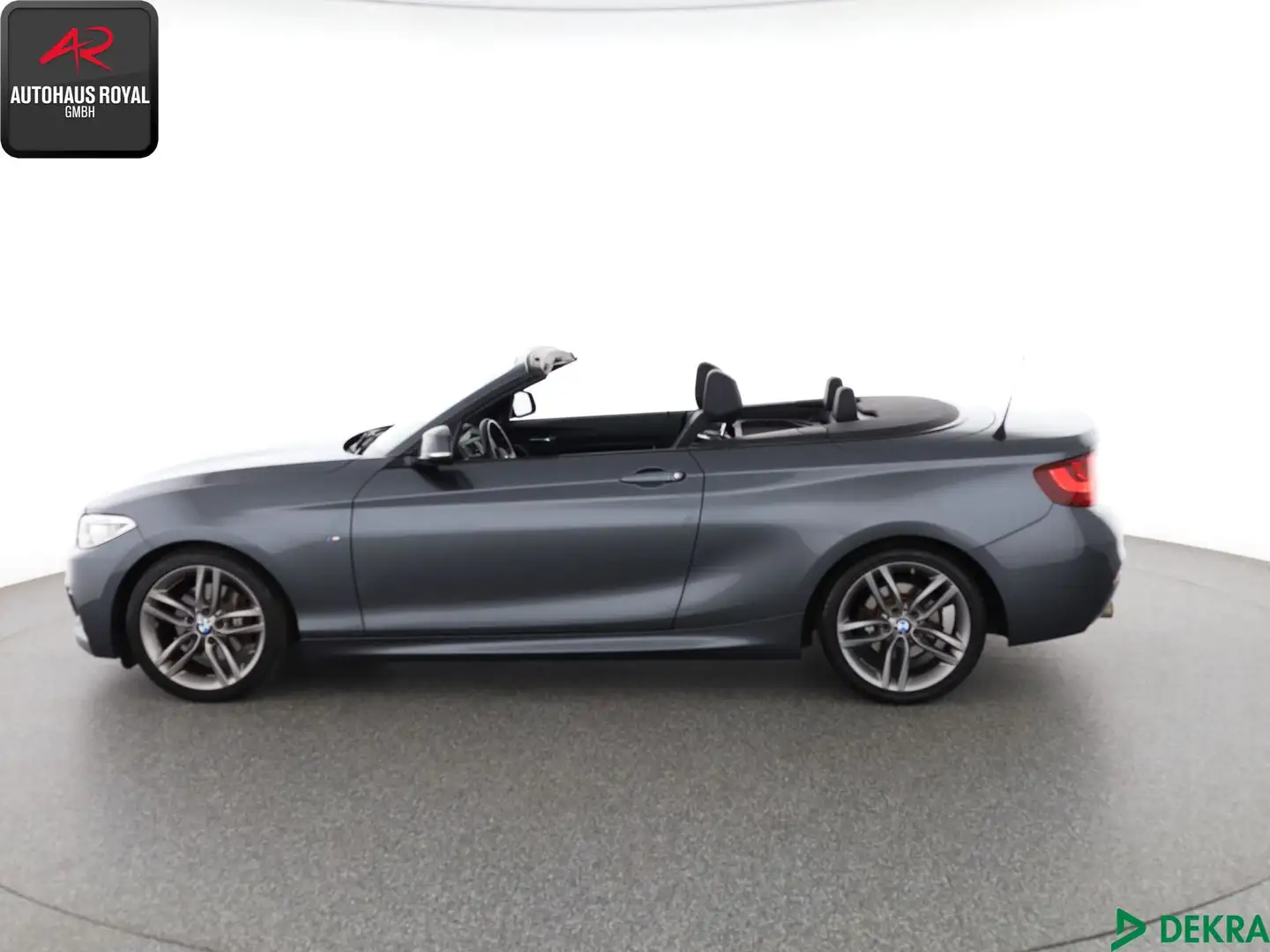 BMW 220 220 i Cabrio M SPORT HARMAN/K,NAVIPROF,KEYLESS Grau - 2
