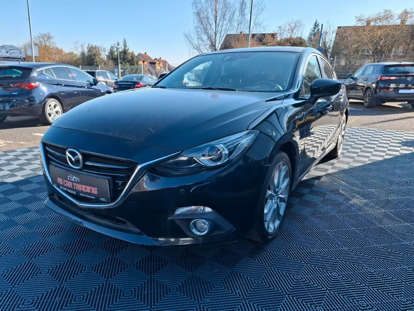 Mazda 3 Lim. Sports-Line Alufelgen Motor Qualmt!! Černá - 1