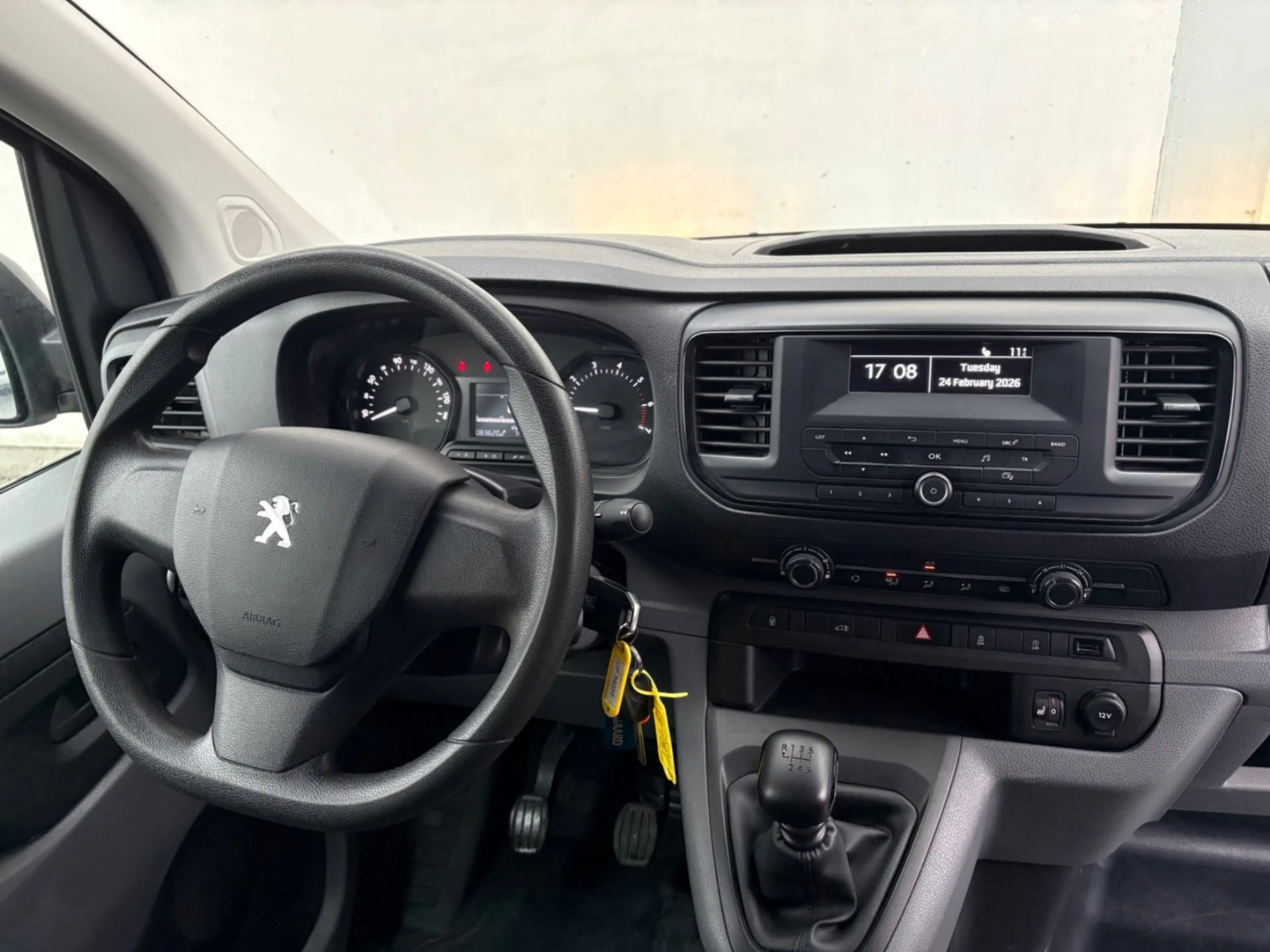 Peugeot Expert Premium L2, Sitzheizung, AHK, PDC — photo 12