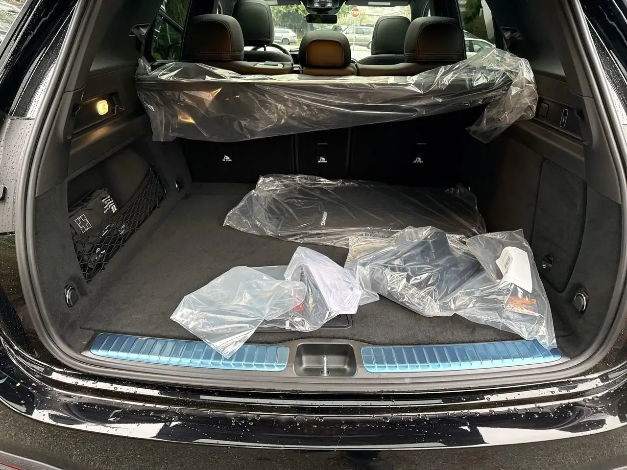 Mercedes-Benz GLE снимка Mercedes-Benz GLE