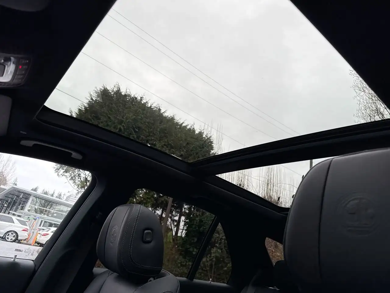 Mercedes-Benz GLE снимка Mercedes-Benz GLE