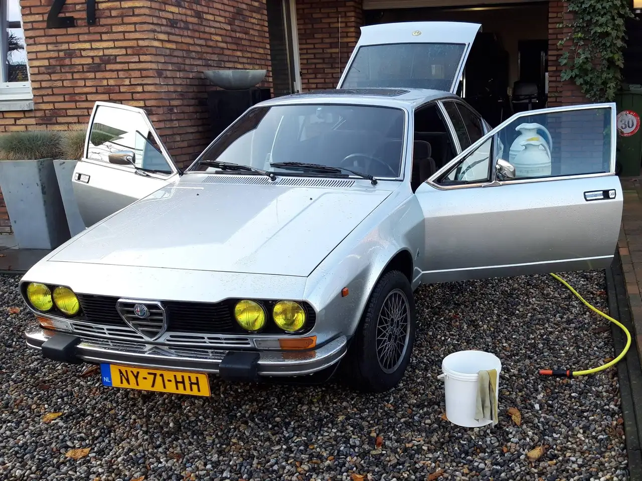 Alfa Romeo Alfetta 2.0 Veloce, foto 10