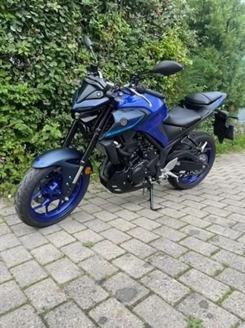 Yamaha MT-03 Modrá - 2