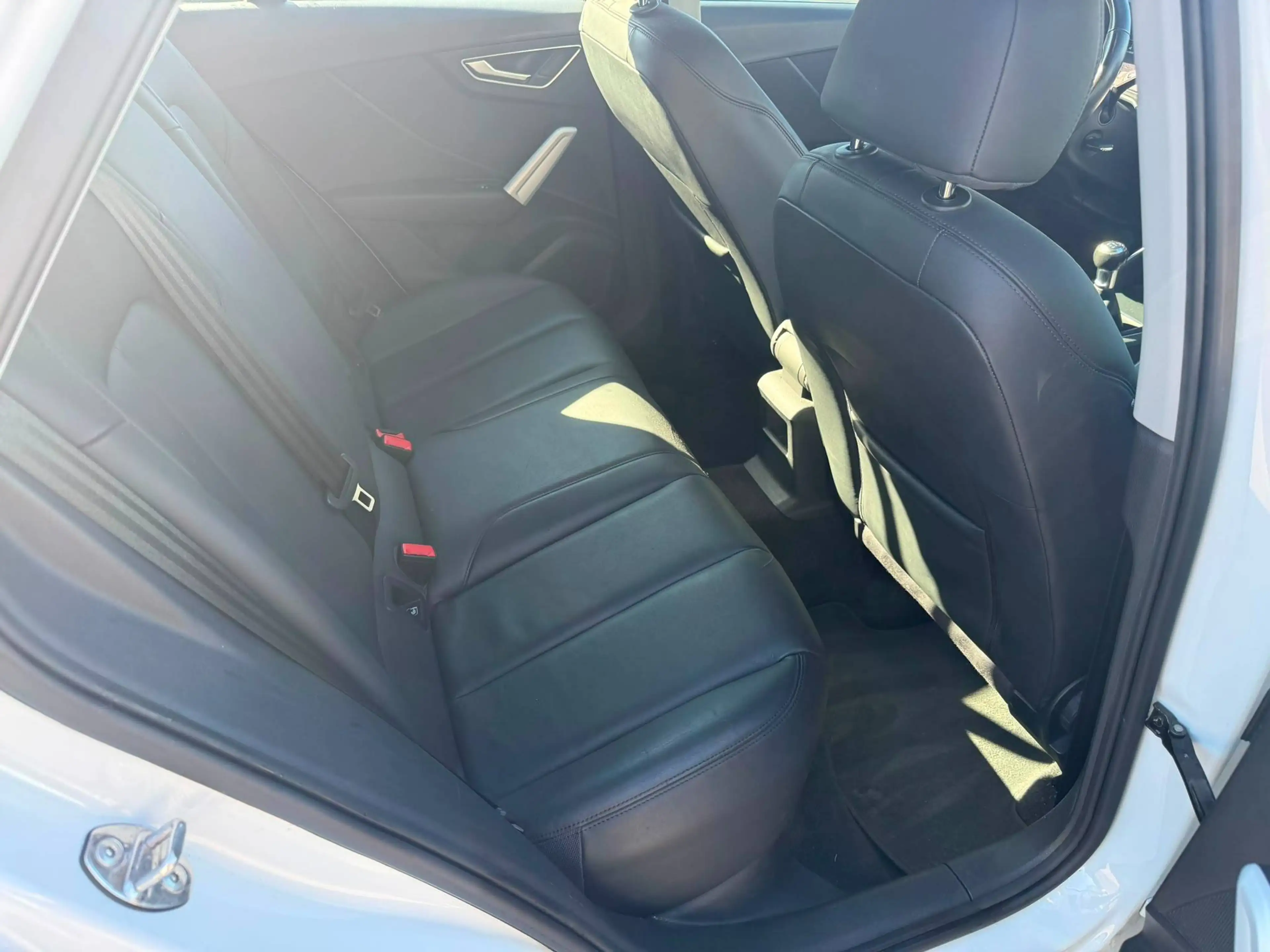 Audi Q2 Q2 1.6 TDi Design — photo 9