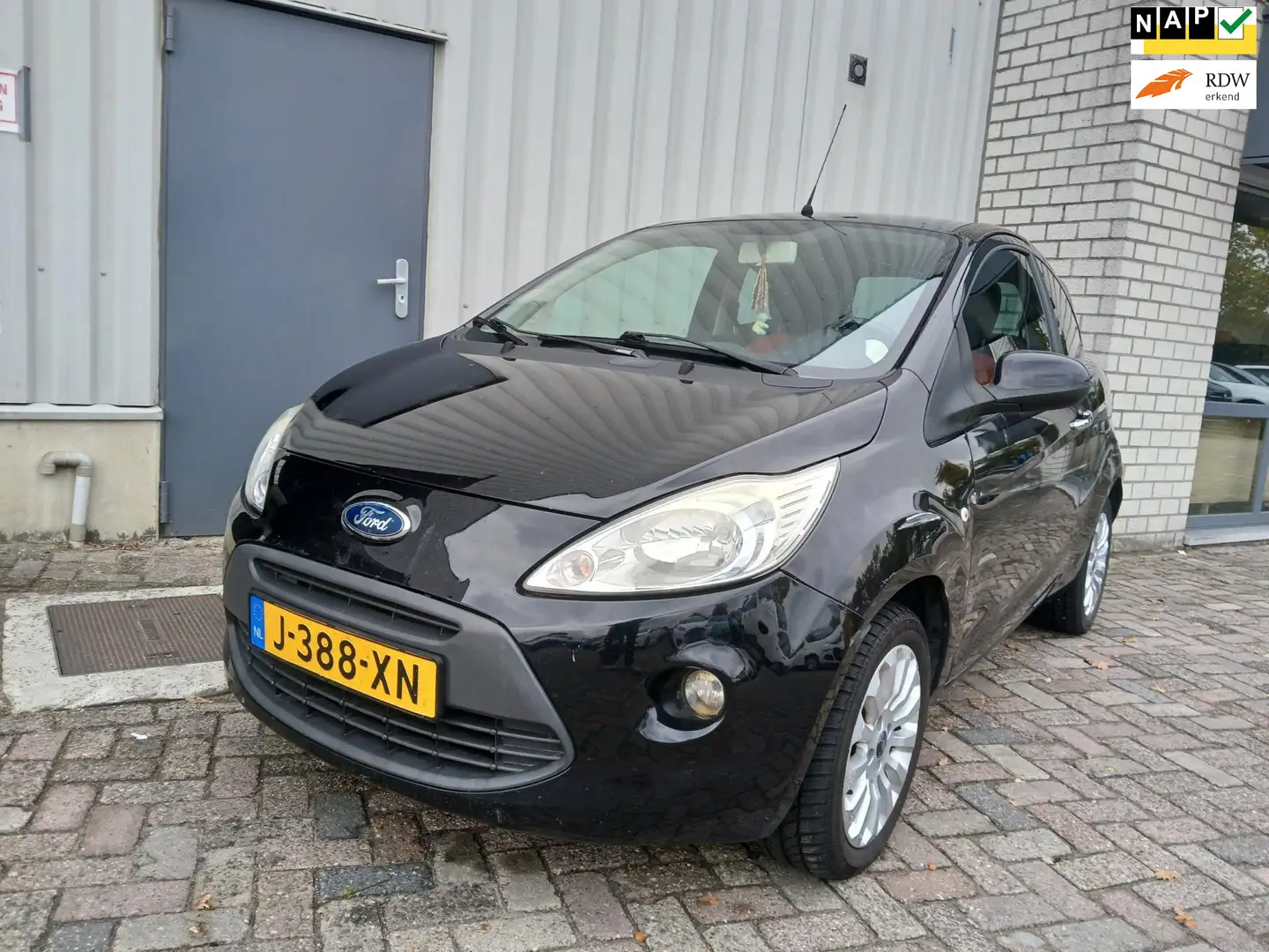 Ford Ka/Ka+ 1.2 Titanium Koppeling versleten!! Zwart - 1