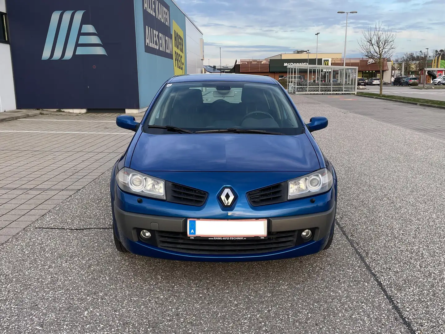 Renault Megane Mégane 1,5 dCi Dynamique *VIELE NEUTEILE* Blau - 2