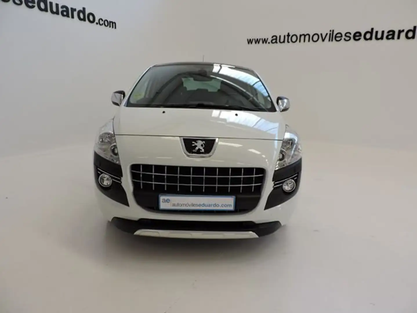 Peugeot 3008 2.0HDI FAP Sport Pack 163 Aut. Blanco - 2