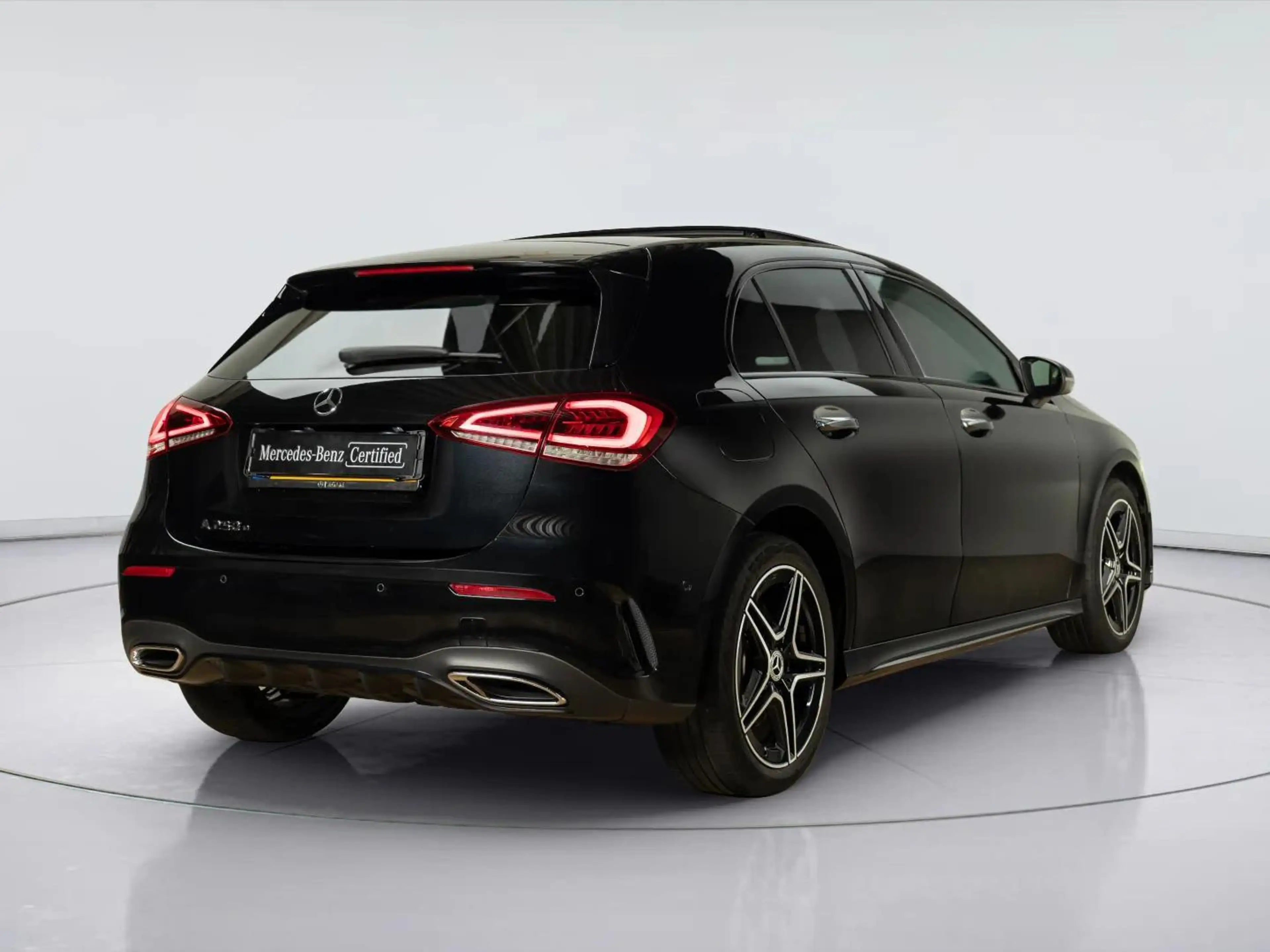 Mercedes-Benz A 250 Hatchback e Business Solution AMG Limited | Panora — photo 2