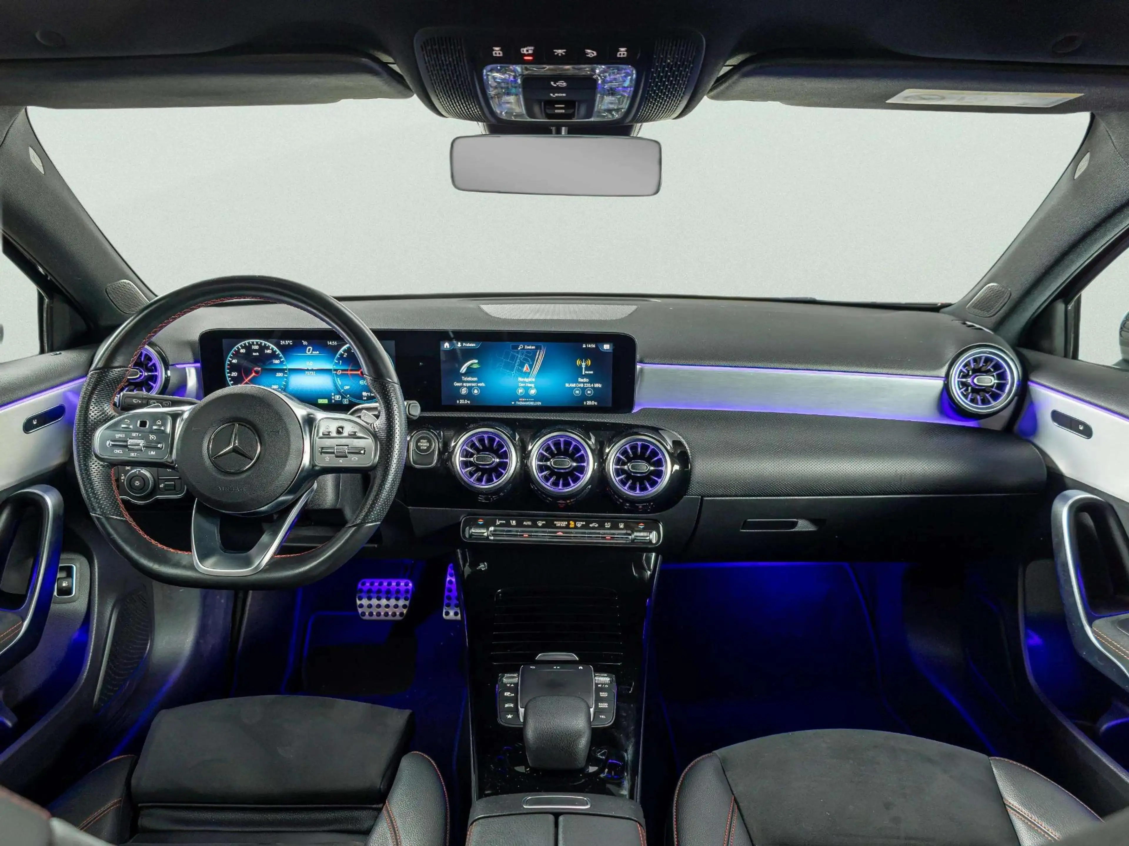 Mercedes-Benz A 250 Hatchback e Business Solution AMG Limited | Panora — photo 13
