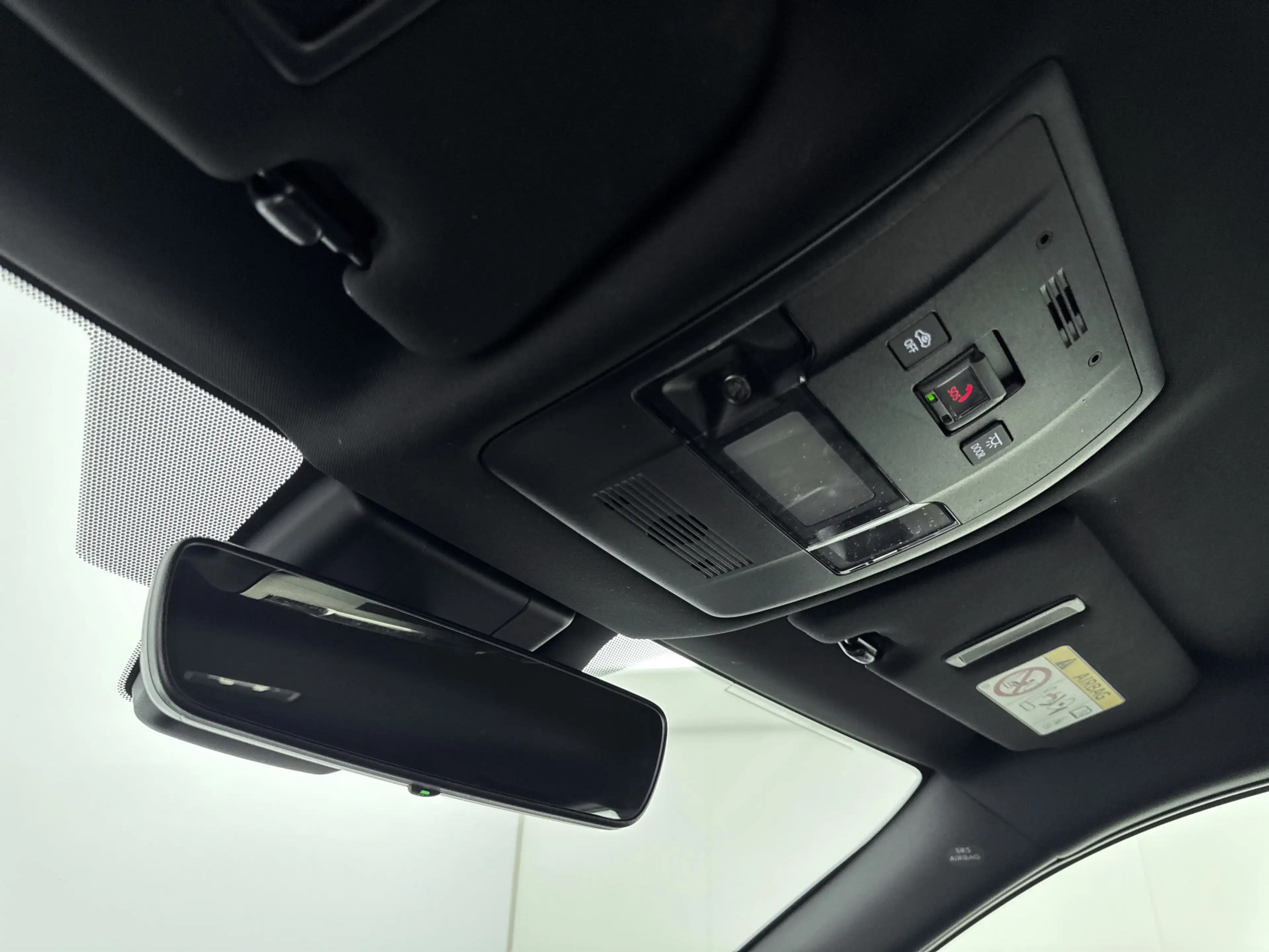 Lexus UX 250h - Luxury Line // DEALERONDERHOUDEN // LEDER // — photo 6