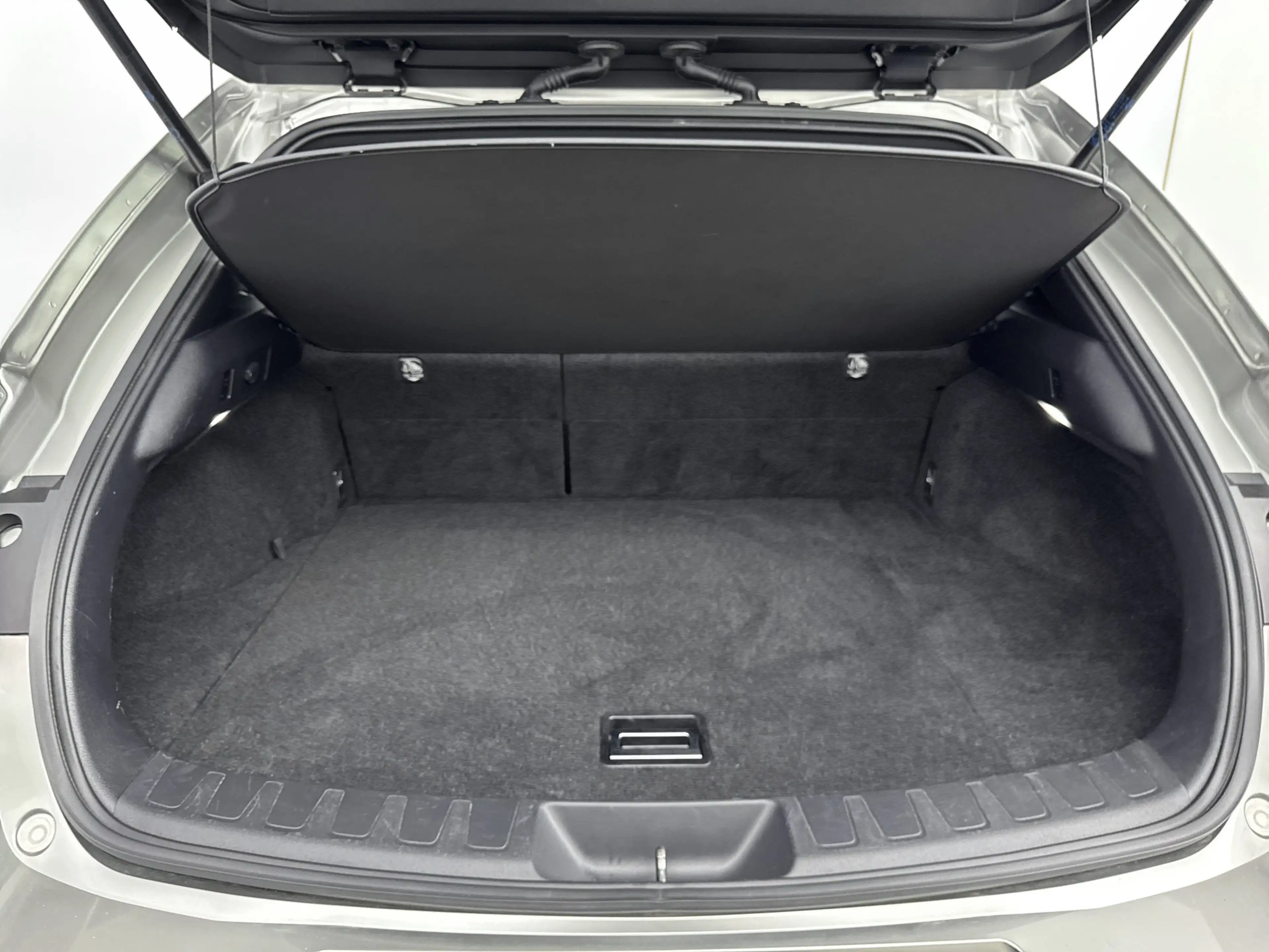 Lexus UX 250h - Luxury Line // DEALERONDERHOUDEN // LEDER // — photo 11