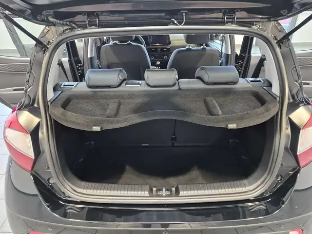 Hyundai I10 view 6