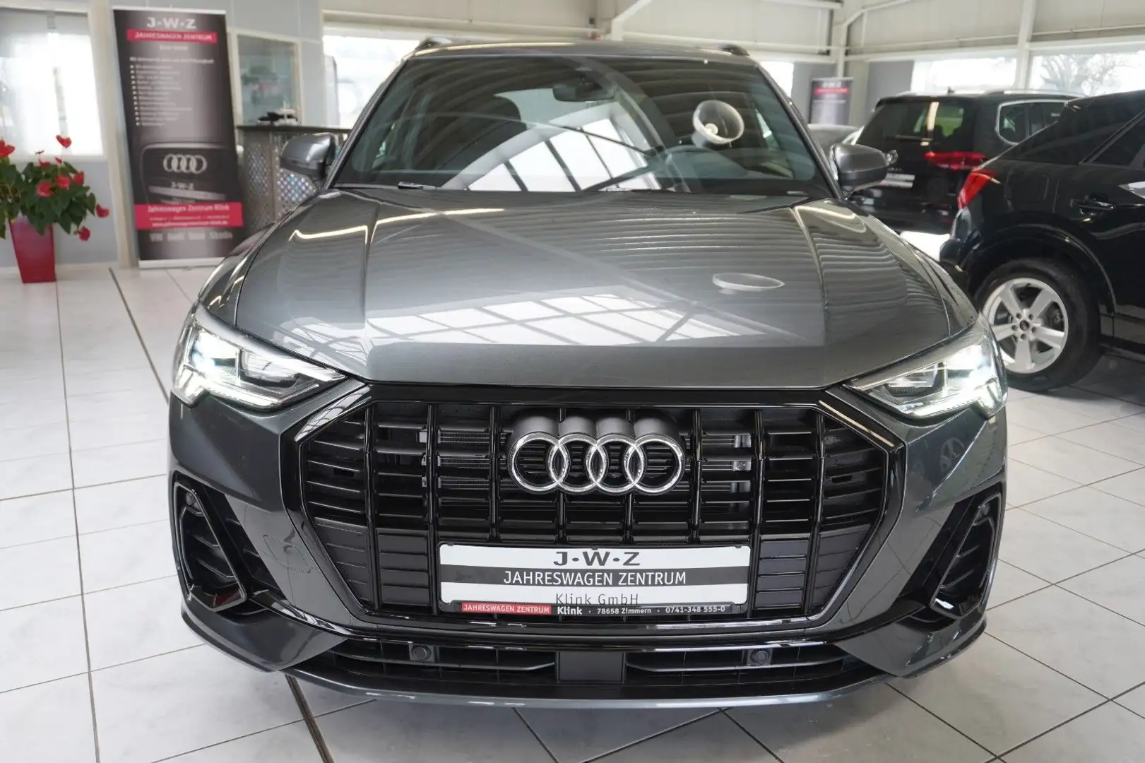 Audi Q3 S-Line 35 TFSI S-Tronic*Pano*AHK*2x S-Line* Grijs - 2