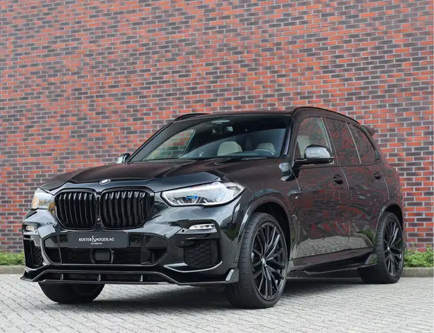BMW X5 view 18