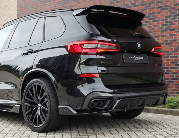 BMW X5 view 22