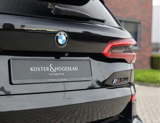 BMW X5 view 12
