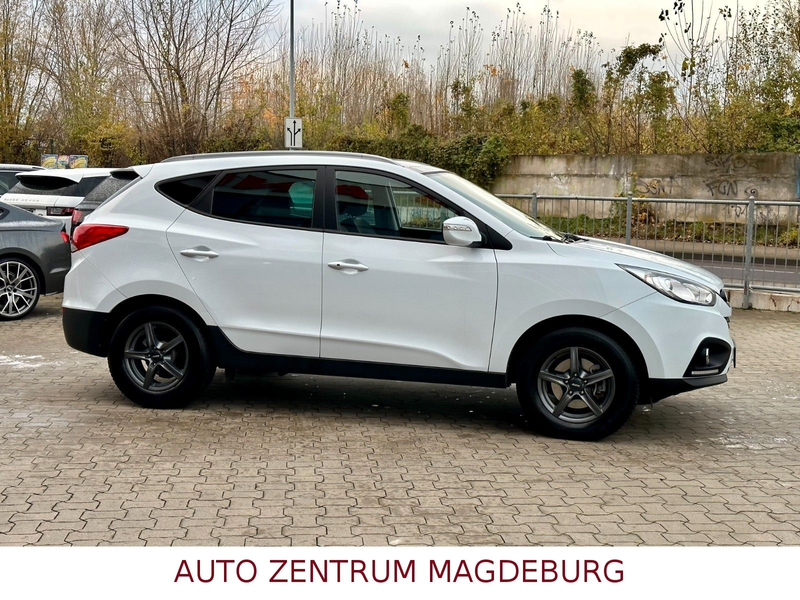 Hyundai iX35 Style 2WD Klimaaut,Tempo,Pano,AHK — photo 5