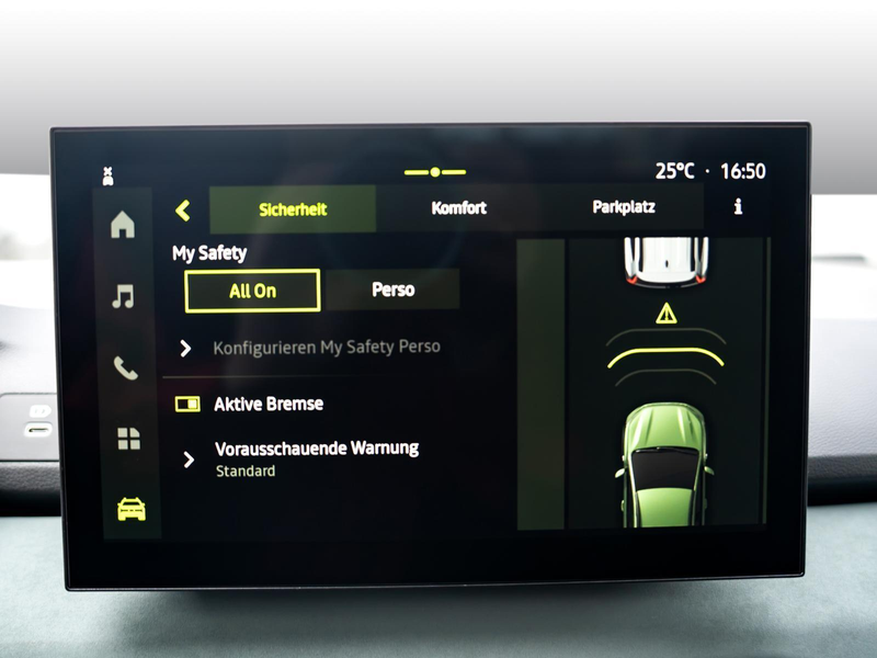 Dacia Jogger Extreme hybrid 155 NAVI SHZ PDC KLIMA BT ZV — photo 8