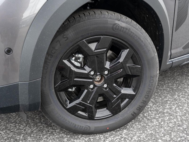 Dacia Jogger Extreme hybrid 155 NAVI SHZ PDC KLIMA BT ZV — photo 11