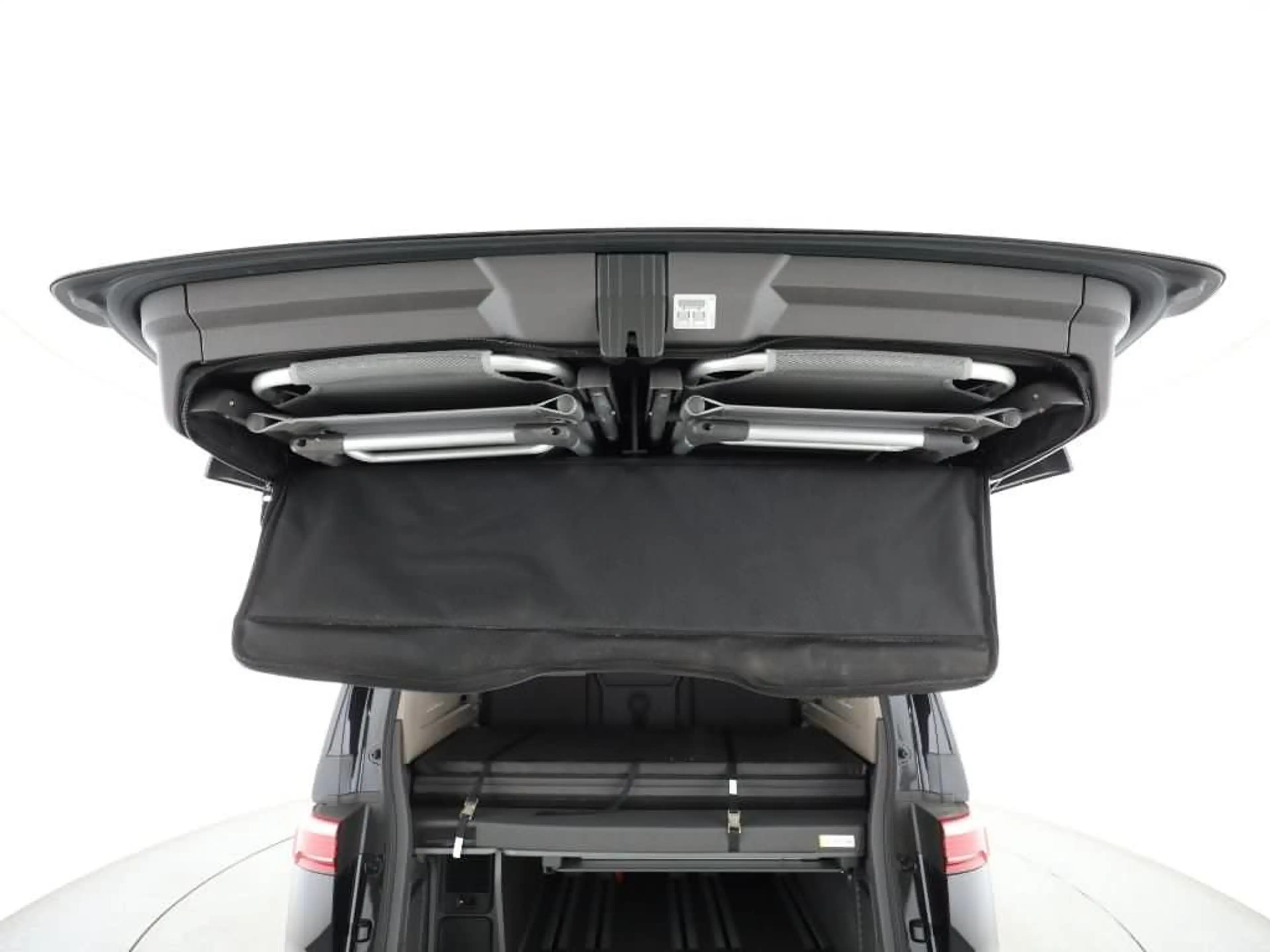 Volkswagen T7 California Beach 2,0 TDI NAVI/AHK/ACC/KLIMA/STH — photo 10